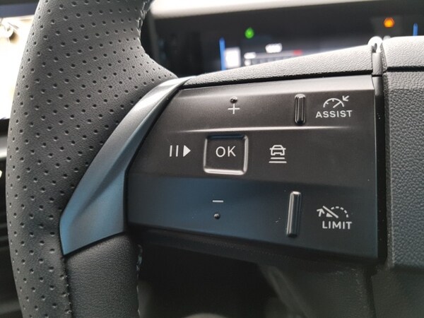 Used Vauxhall Grandland 2025 for sale - 76187920: Photo 14