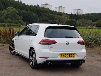 Used Volkswagen Golf 2020 for sale - 76907211: Photo