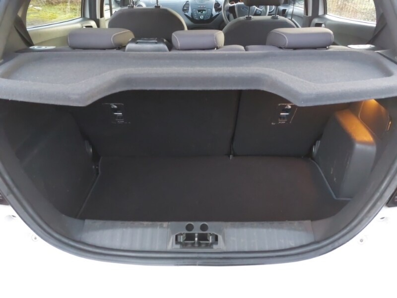 Used Ford Ka+ 2017 for sale - 77214042: Photo 8