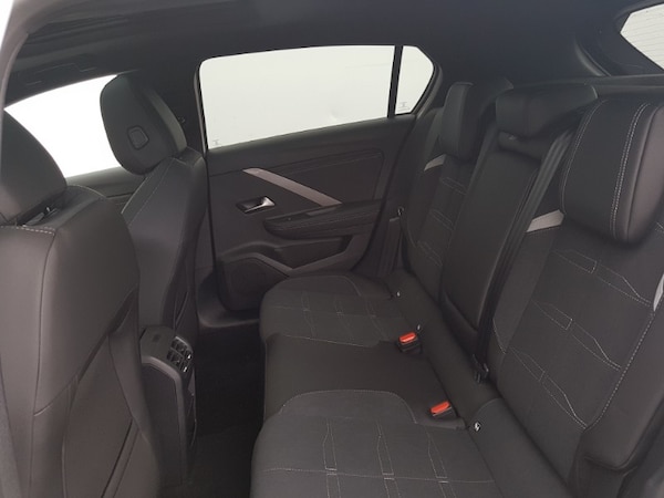 Used Vauxhall Astra 2025 for sale - 76225989: Photo 6