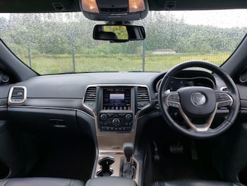 Used Jeep Grand Cherokee 2017 for sale - 78940845: Photo