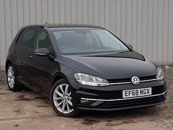 Used Volkswagen Golf 2018 for sale - 75674855: Photo