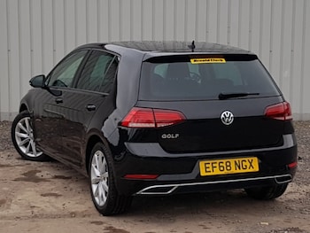 Used Volkswagen Golf 2018 for sale - 75674855: Photo