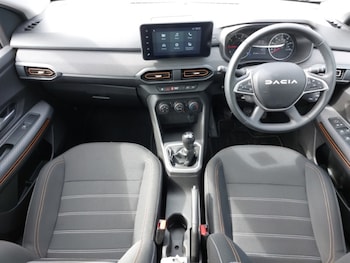 Used Dacia Sandero Stepway 2023 for sale - 78759053: Photo