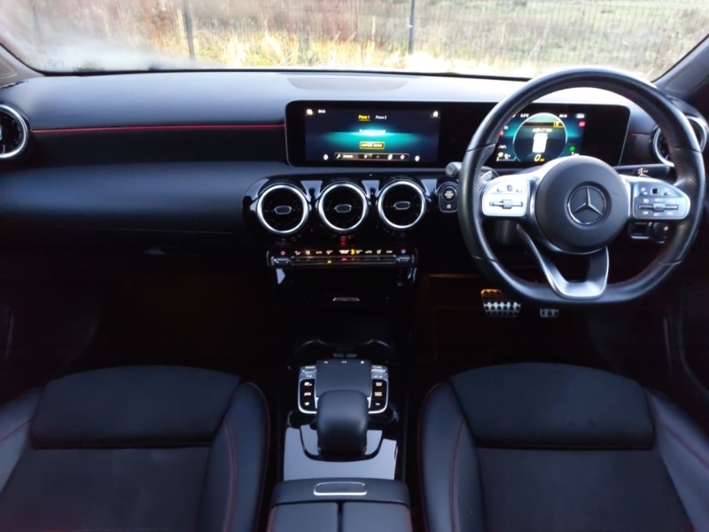 Used Mercedes-Benz A-Class 2019 for sale - 76708254: Photo 2