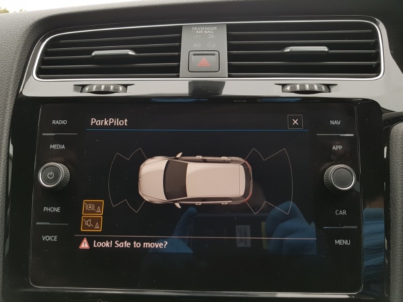 Used Volkswagen Golf 2018 for sale - 76052114: Photo 16