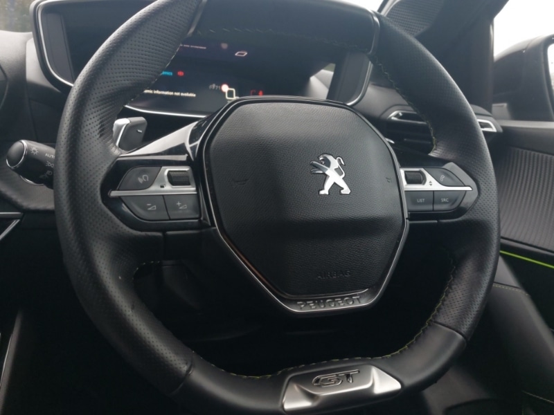 Used Peugeot 208 2022 for sale - 76834185: Photo 11