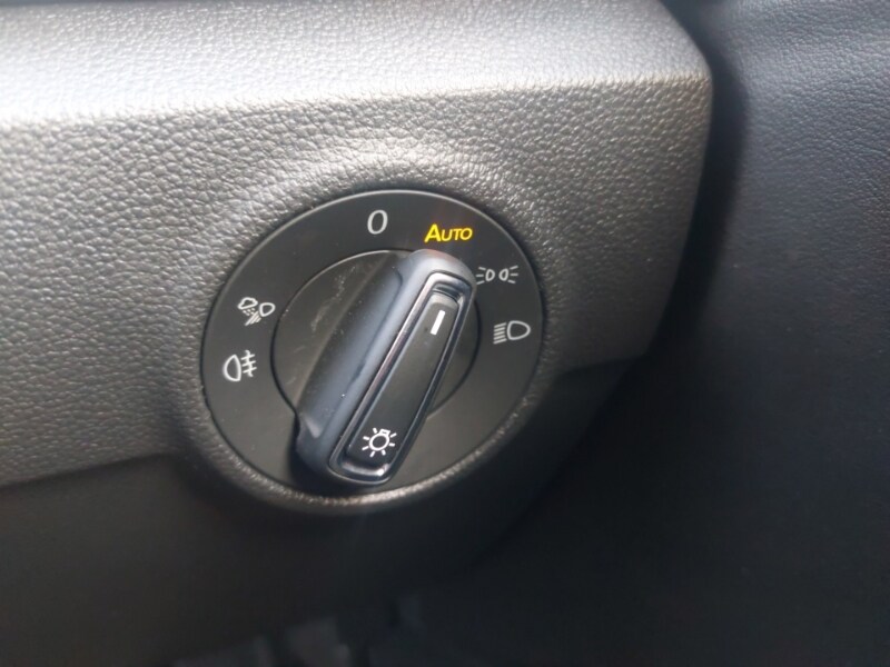 Used Volkswagen T-Roc 2023 for sale - 77530925: Photo 15