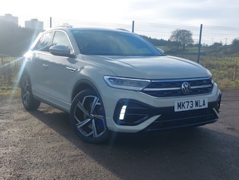 Used Volkswagen T-Roc 2023 for sale - 77530925: Photo