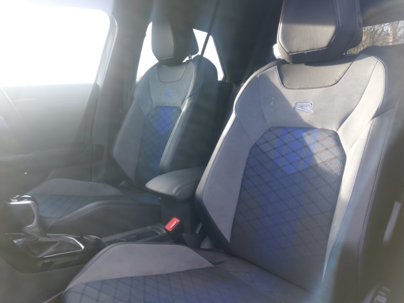 Used Volkswagen T-Roc 2023 for sale - 77530925: Photo 5