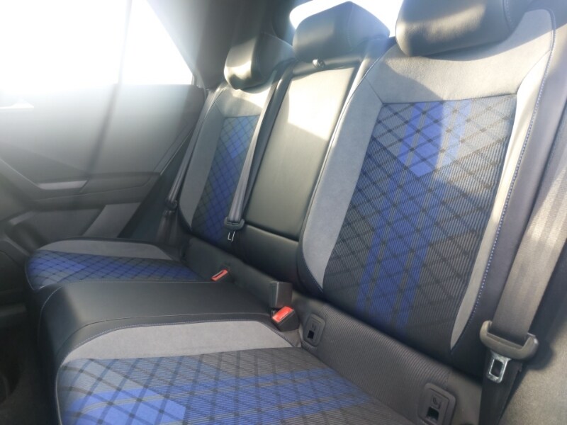 Used Volkswagen T-Roc 2023 for sale - 77530925: Photo 6