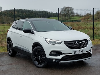 Vauxhall Grandland X feature image
