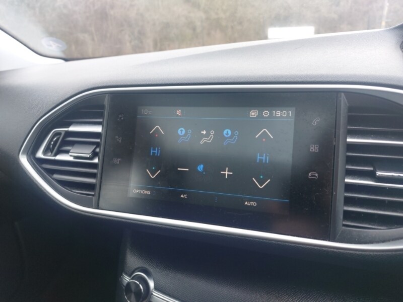 Used Peugeot 308 2020 for sale - 77652011: Photo 17