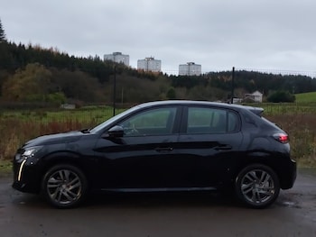 Used Peugeot 208 2022 for sale - 76621780: Photo