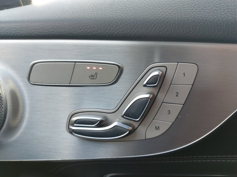 Used Mercedes-Benz C Class 2017 for sale - 77873965: Photo 12