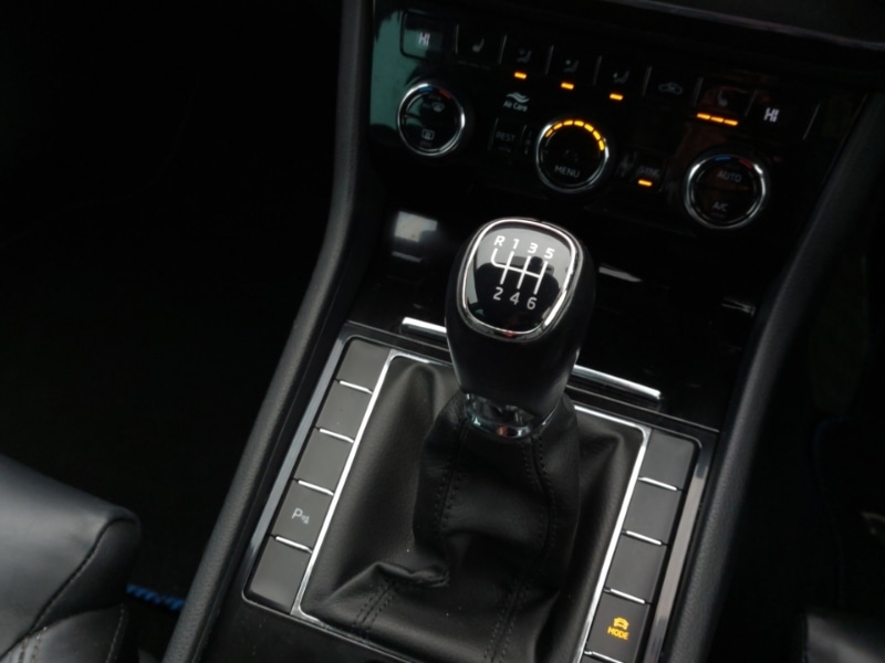 Used Skoda Superb 2018 for sale - 77776649: Photo 10