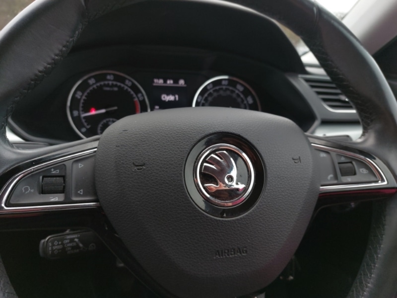 Used Skoda Superb 2018 for sale - 77776649: Photo 16