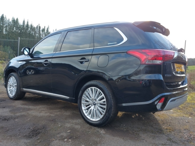 Used Mitsubishi Outlander 2018 for sale - 76451019: Photo 3