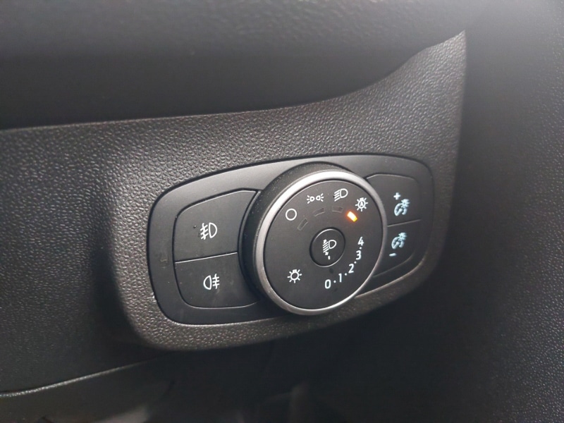 Used Ford Fiesta 2018 for sale - 77751172: Photo 11