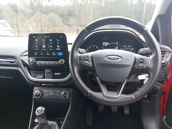 Used Ford Fiesta 2018 for sale - 77751172: Photo