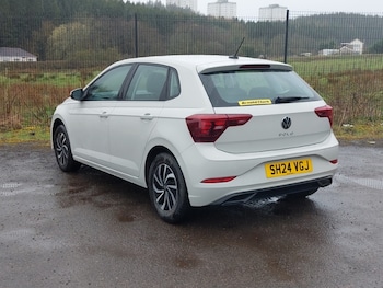 Used Volkswagen Polo 2024 for sale - 78071234: Photo