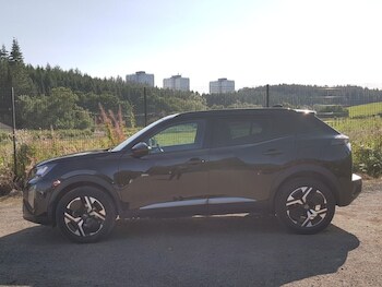 Used Peugeot 2008 2023 for sale - 75591758: Photo