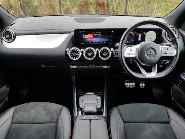 Used Mercedes-Benz EQA 2023 for sale - 76208216: Photo 2