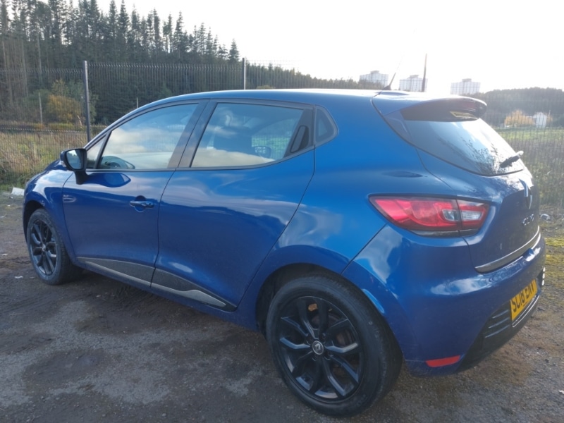 Used Renault Clio 2018 for sale - 76348559: Photo 3