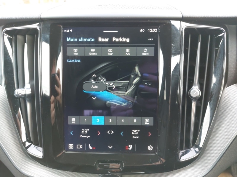 Used Volvo XC60 2023 for sale - 76983297: Photo 14