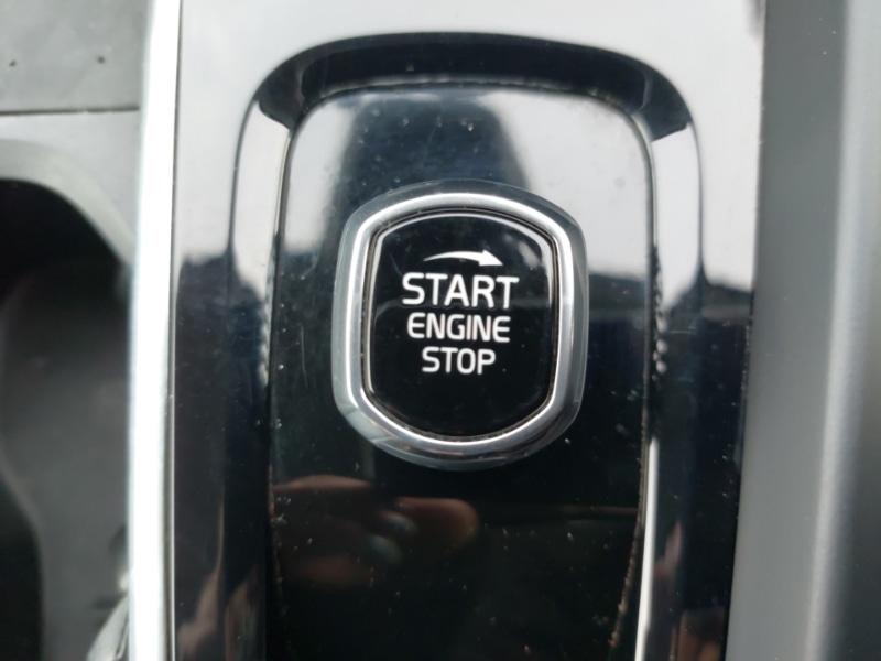 Used Volvo XC60 2023 for sale - 76983297: Photo 19