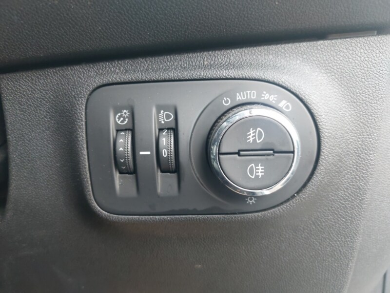 Used Vauxhall Corsa 2017 for sale - 77682456: Photo 13