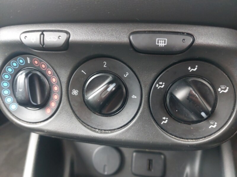 Used Vauxhall Corsa 2017 for sale - 77682456: Photo 16