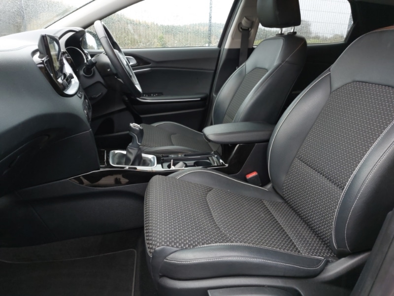 Used Kia XCeed 2020 for sale - 76579269: Photo 5