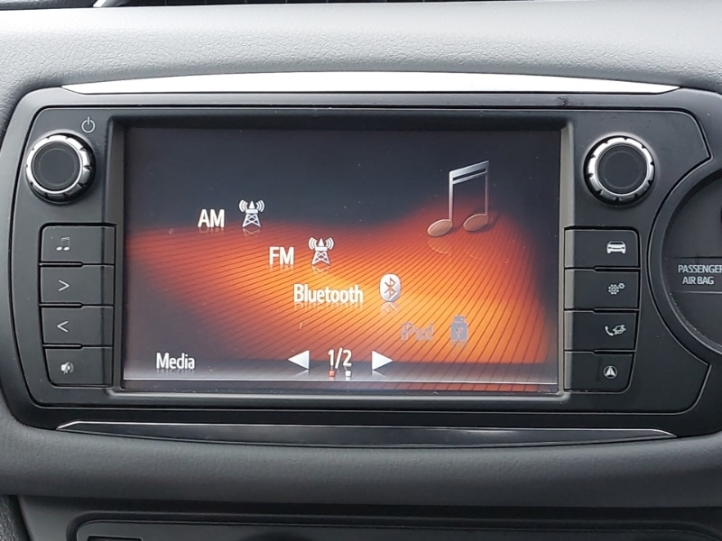 Used Toyota Yaris 2015 for sale - 78125574: Photo 11