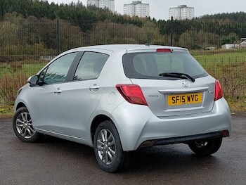 Used Toyota Yaris 2015 for sale - 78125574: Photo