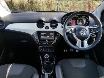 Used Vauxhall Adam 2017 for sale - 75988654: Photo
