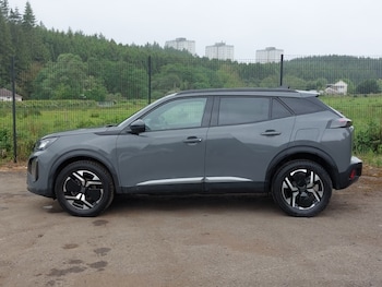 Used Peugeot 2008 2024 for sale - 78747413: Photo