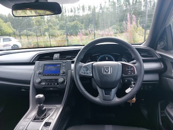 Used Honda Civic 2017 for sale - 75424110: Photo