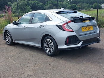 Used Honda Civic 2017 for sale - 75424110: Photo