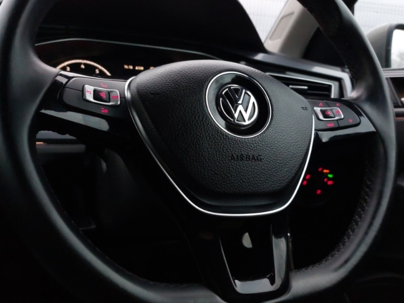 Used Volkswagen Polo 2019 for sale - 76571726: Photo 11