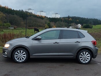 Used Volkswagen Polo 2019 for sale - 76571726: Photo