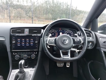 Used Volkswagen Golf 2018 for sale - 77518275: Photo