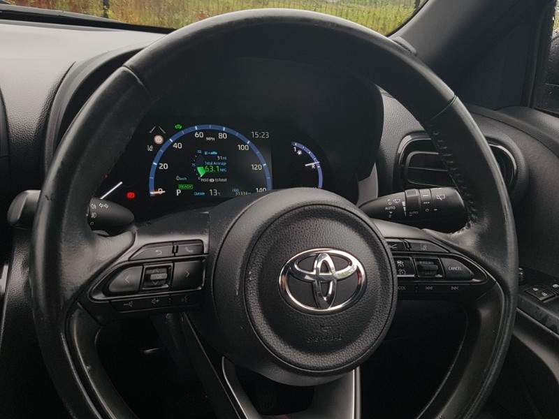 Used Toyota Yaris Cross 2022 for sale - 76379403: Photo 11