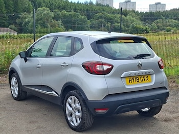 Used Renault Captur 2018 for sale - 79461406: Photo