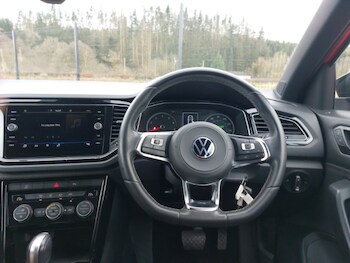 Used Volkswagen T-Roc 2022 for sale - 77371267: Photo