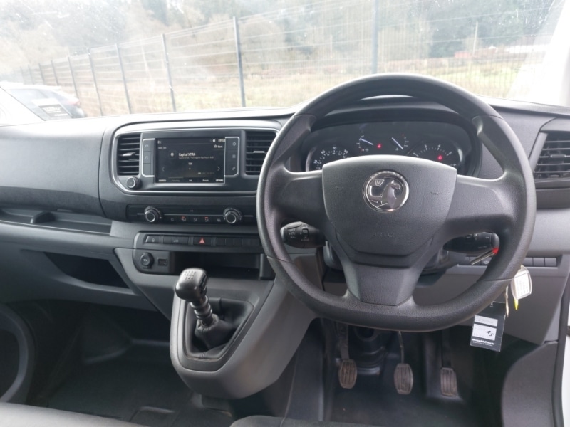 Used Vauxhall Vivaro 2020 for sale - 78051765: Photo 2