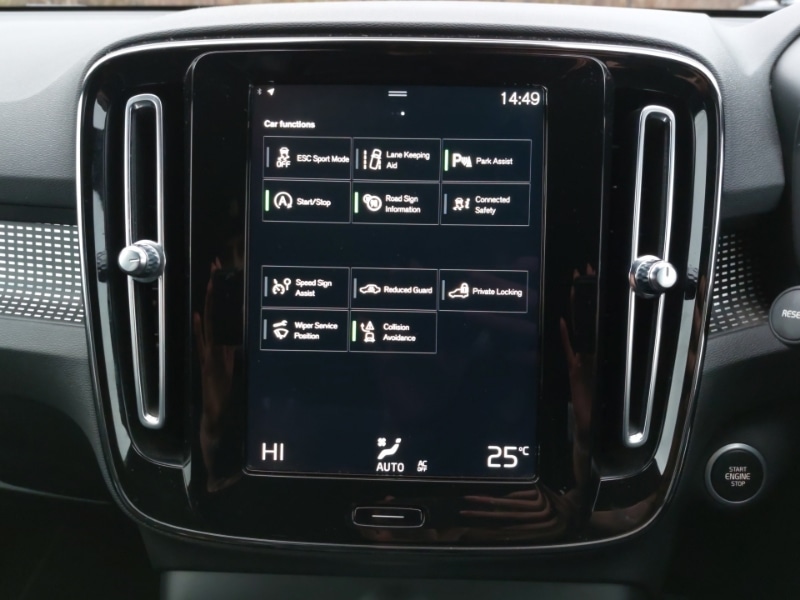 Used Volvo XC40 2021 for sale - 76656635: Photo 13