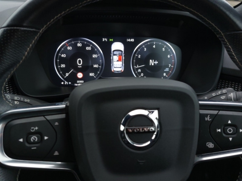 Used Volvo XC40 2021 for sale - 76656635: Photo 15