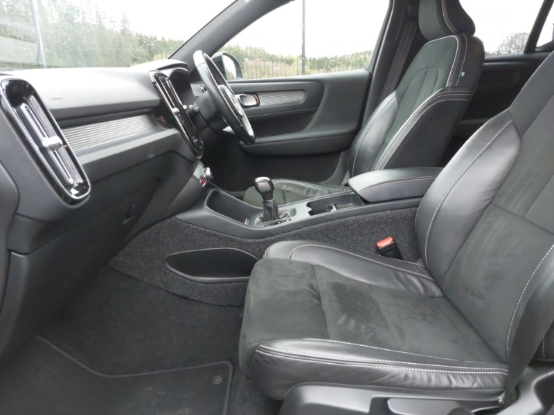 Used Volvo XC40 2021 for sale - 76656635: Photo 5