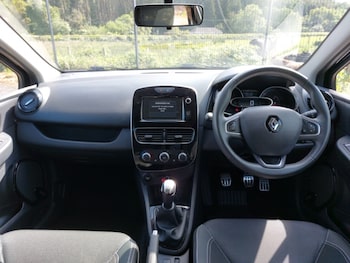 Used Renault Clio 2019 for sale - 78740483: Photo